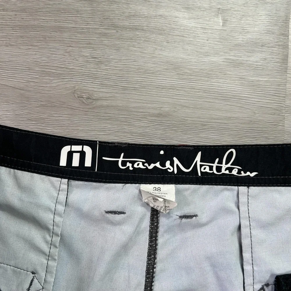 Travis Mathew‎ Shorts Mens 38 Gray Plaid Golf Stretch Performance Casual Chino